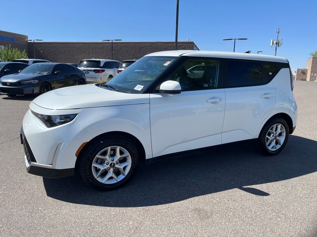 Vehicle image 1 of 29