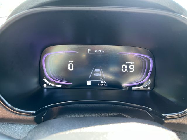 Vehicle image 24 of 29
