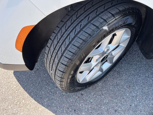 Vehicle image 20 of 29