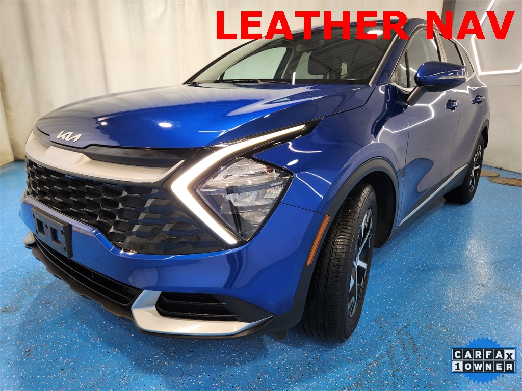 2023 Kia Sportage EX Image 1 of 38