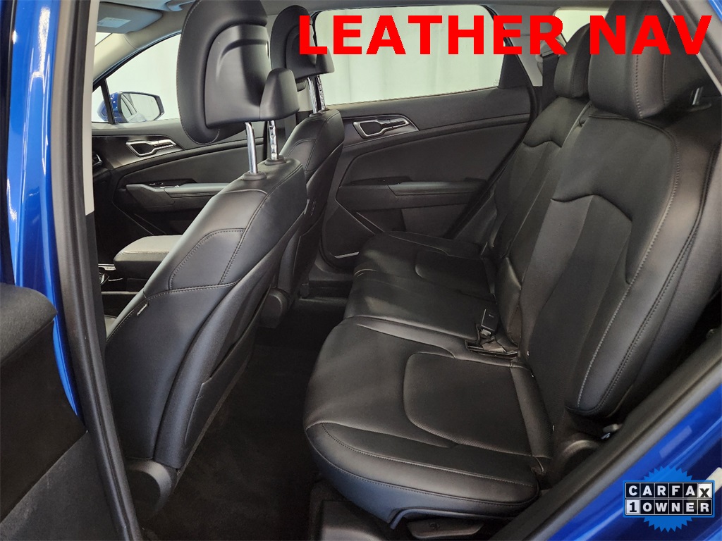 2023 Kia Sportage EX Image 21 of 38