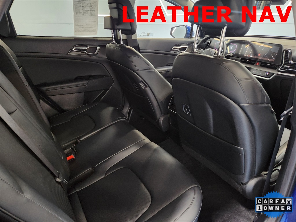 2023 Kia Sportage EX Image 19 of 38