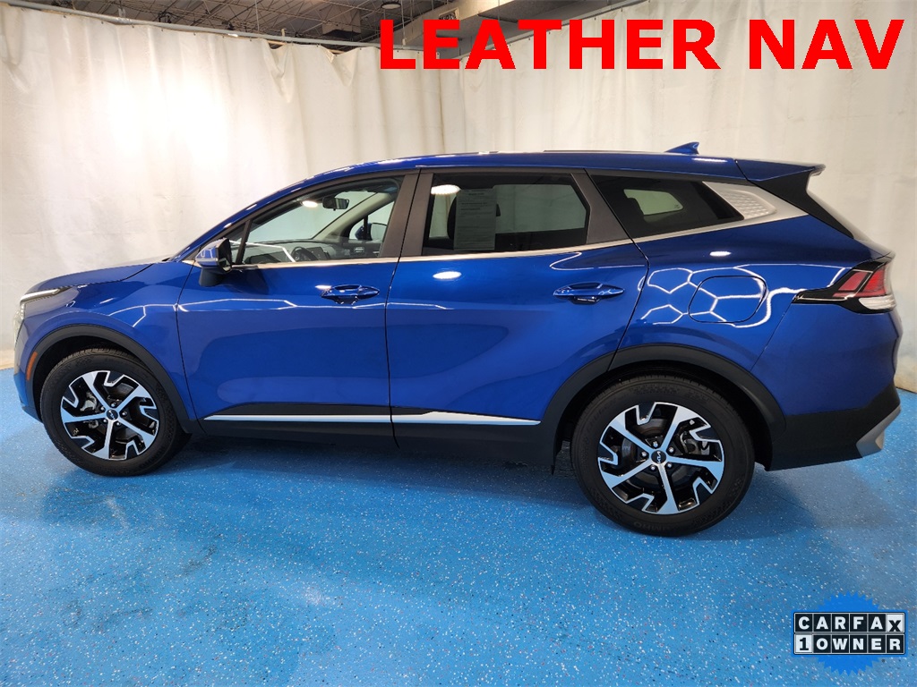 2023 Kia Sportage EX Image 6 of 38