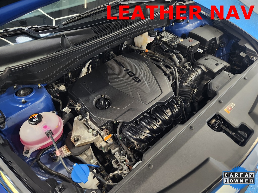 2023 Kia Sportage EX Image 11 of 38