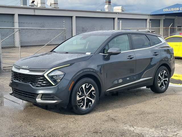2023 Kia Sportage EX Image 1 of 32