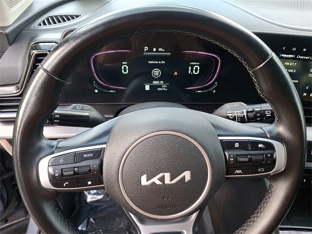 2023 Kia Sportage EX Image 13 of 30