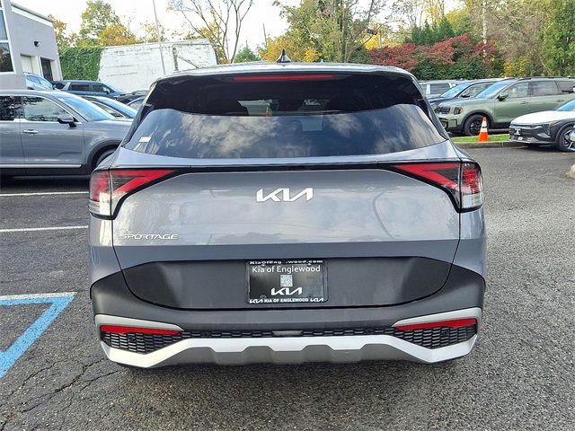 2023 Kia Sportage EX Image 6 of 30