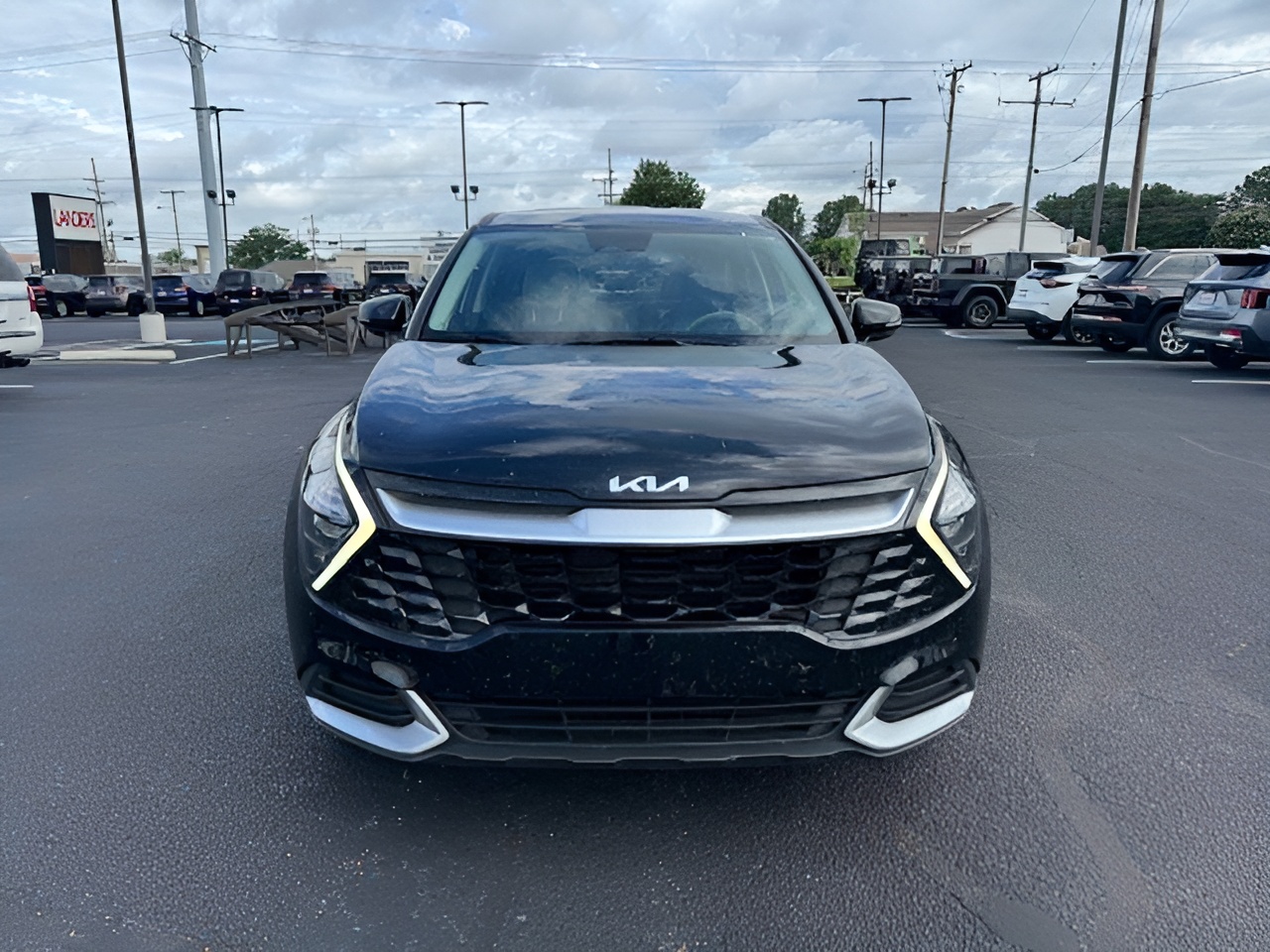 Vehicle image 10 of 16