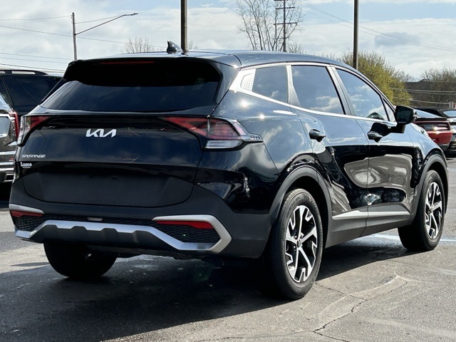 Vehicle image 12 of 48