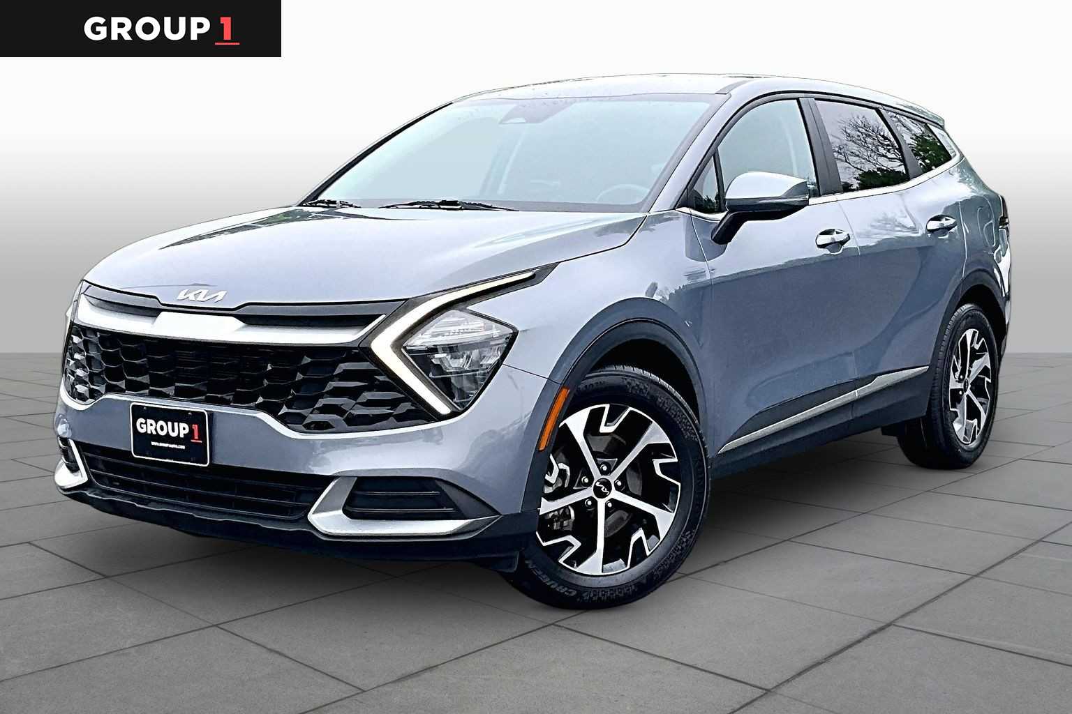2023 Kia Sportage EX Image 1 of 44