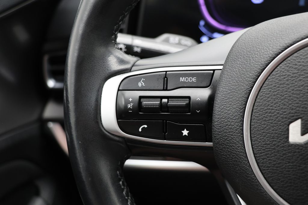 2023 Kia Sportage EX Image 19 of 29