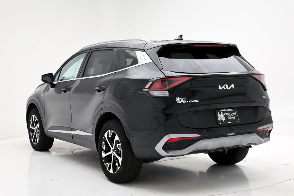 2023 Kia Sportage EX Image 7 of 29