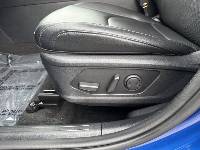 Vehicle image 15 of 37
