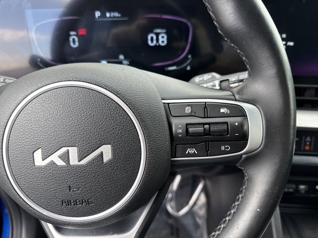 Vehicle image 19 of 37
