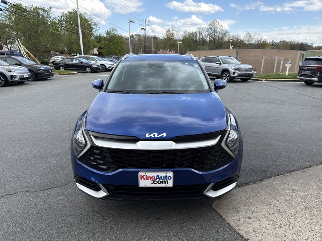 Vehicle image 4 of 37