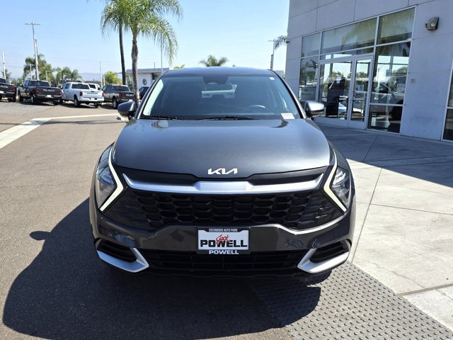 2023 Kia Sportage LX Image 2 of 23