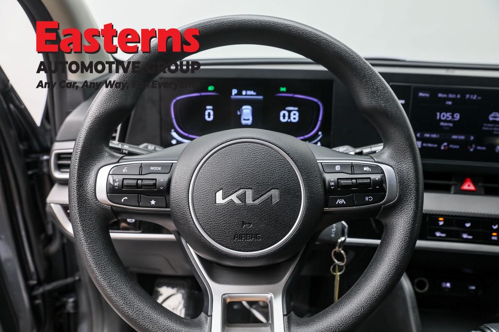 2023 Kia Sportage LX Image 49 of 63
