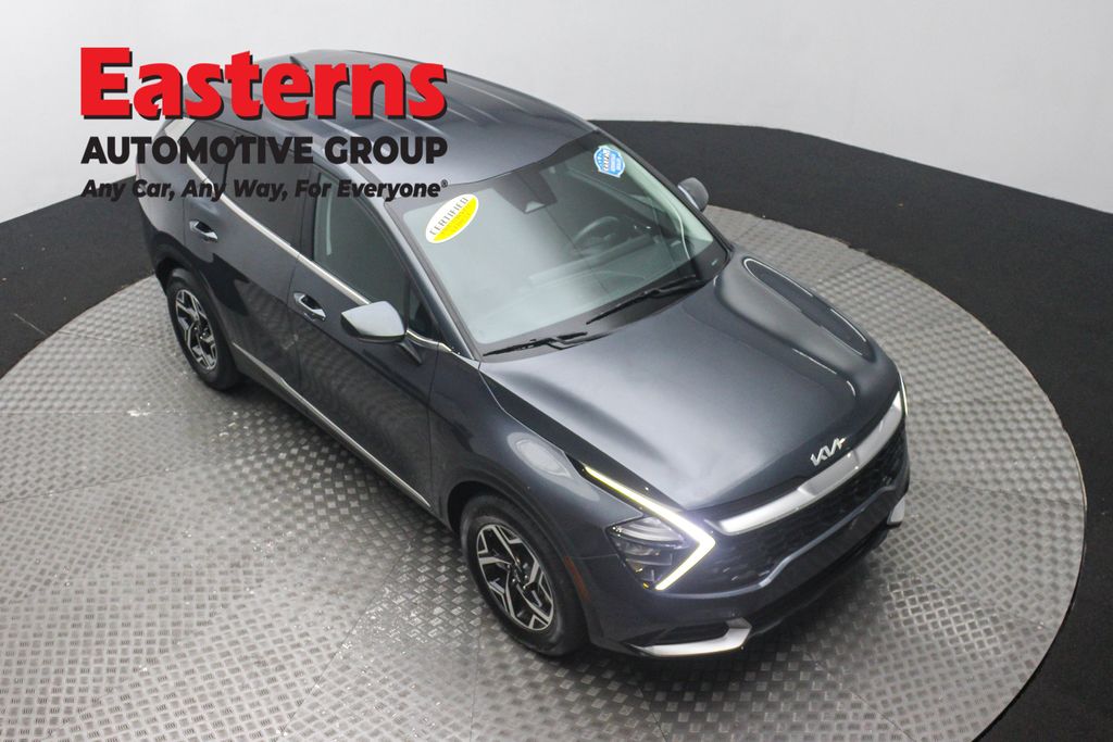 2023 Kia Sportage LX Image 15 of 63