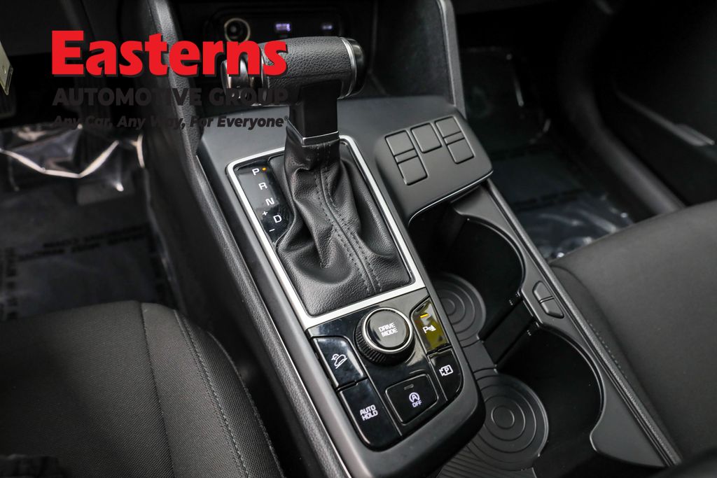 2023 Kia Sportage LX Image 53 of 63