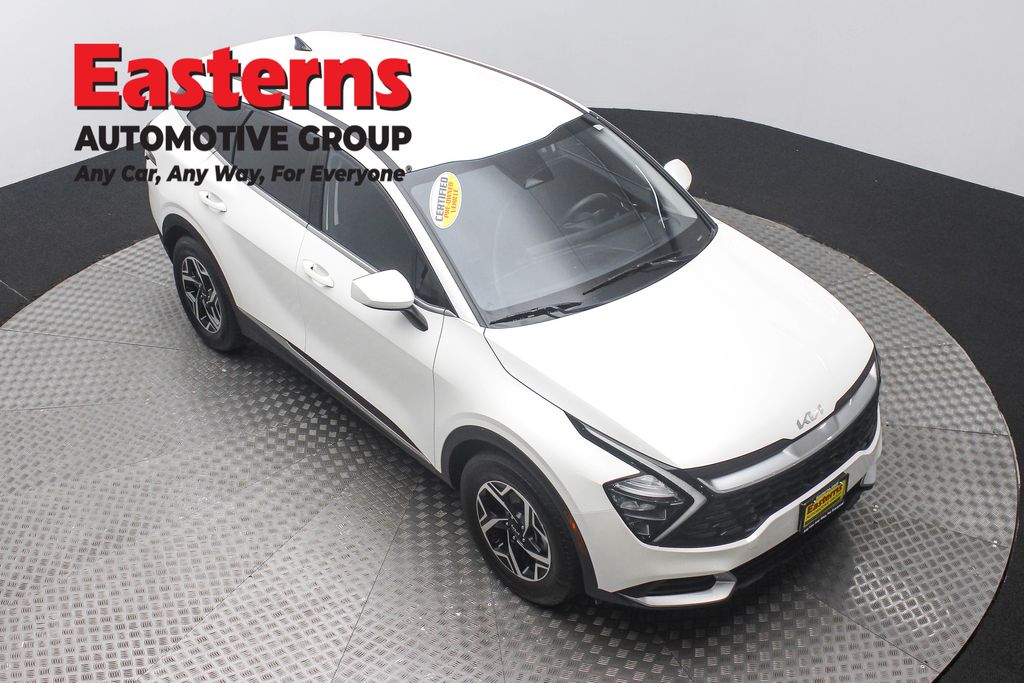 2023 Kia Sportage LX Image 15 of 62