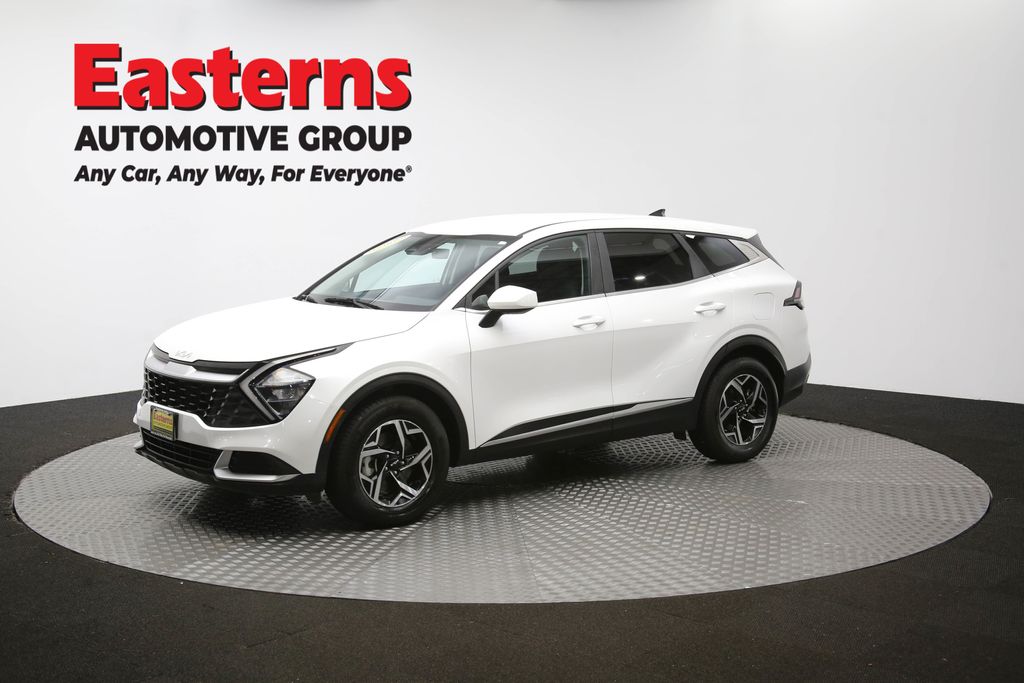 2023 Kia Sportage LX Image 6 of 62