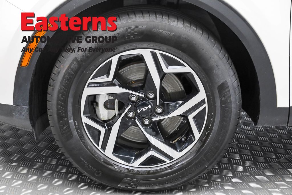 2023 Kia Sportage LX Image 42 of 62