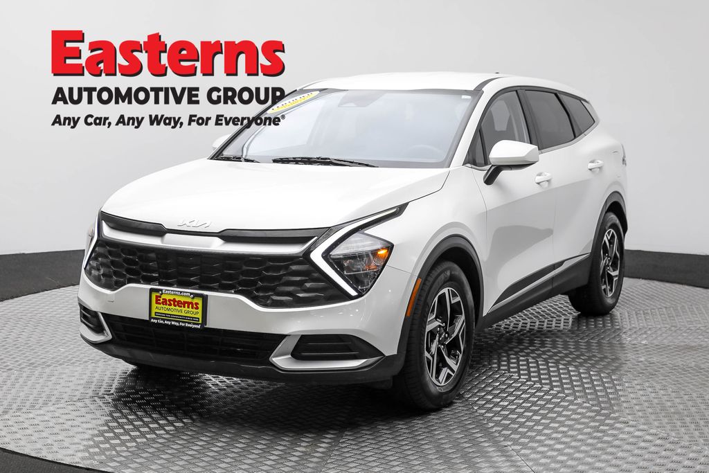 2023 Kia Sportage LX Image 1 of 62