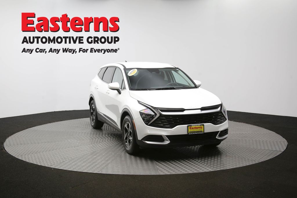 2023 Kia Sportage LX Image 9 of 62