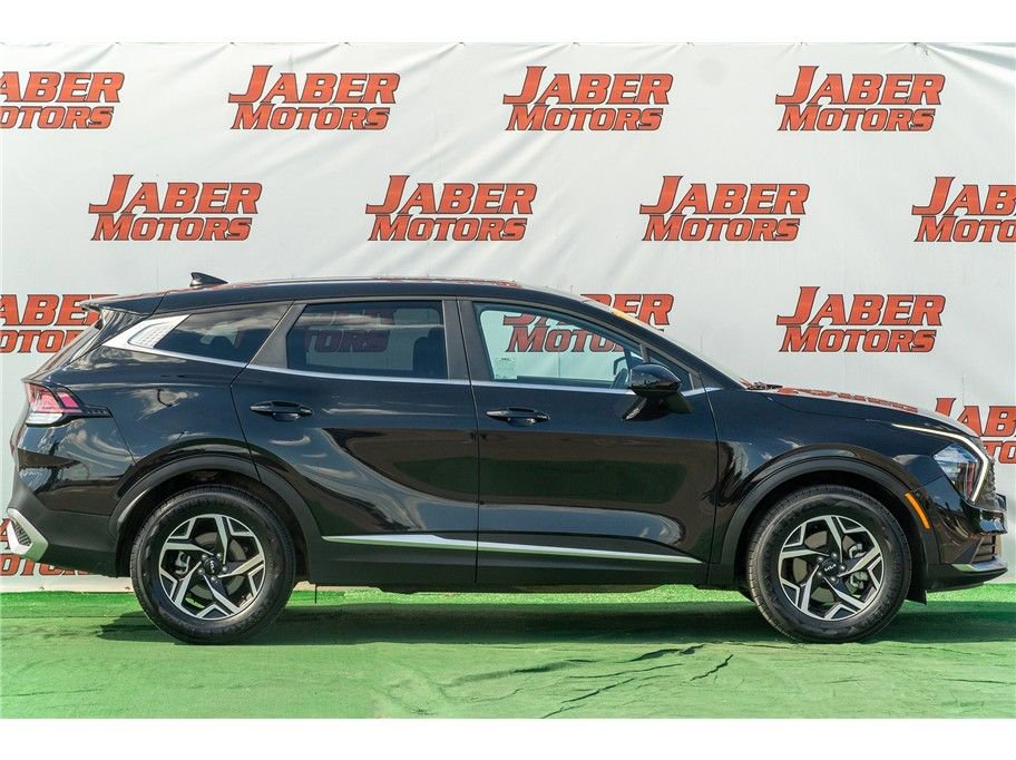 Vehicle image 3 of 43