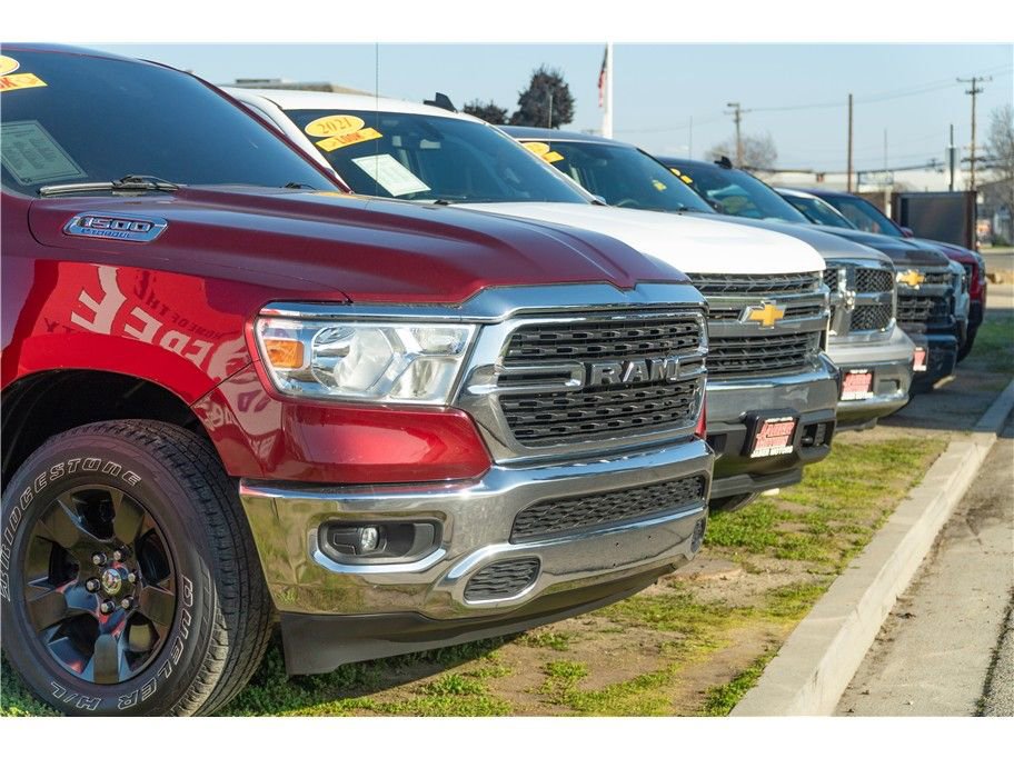 Vehicle image 38 of 43