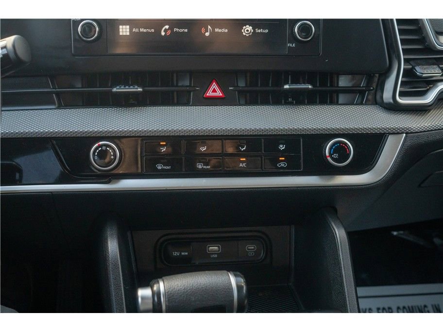 Vehicle image 13 of 43