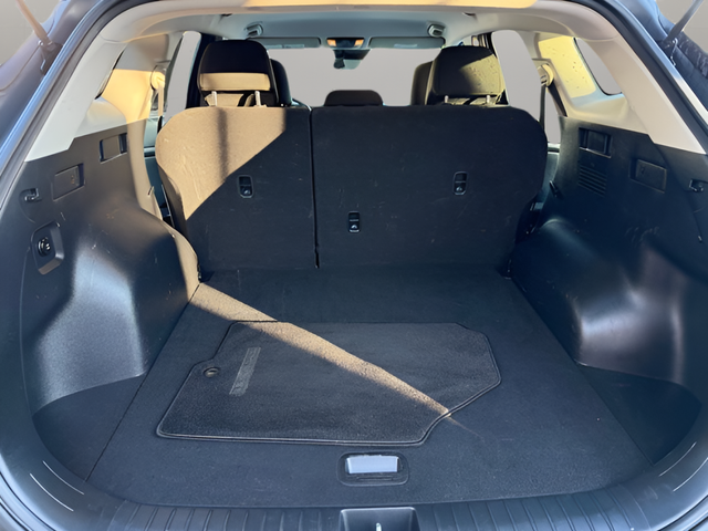 2023 Kia Sportage LX Image 10 of 40