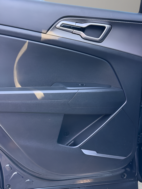 2023 Kia Sportage LX Image 25 of 40