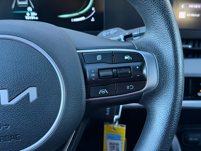 2023 Kia Sportage LX Image 35 of 40