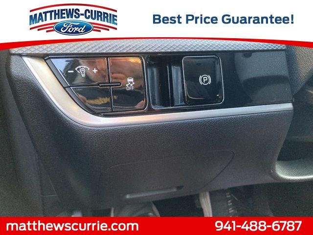 Vehicle image 8 of 8