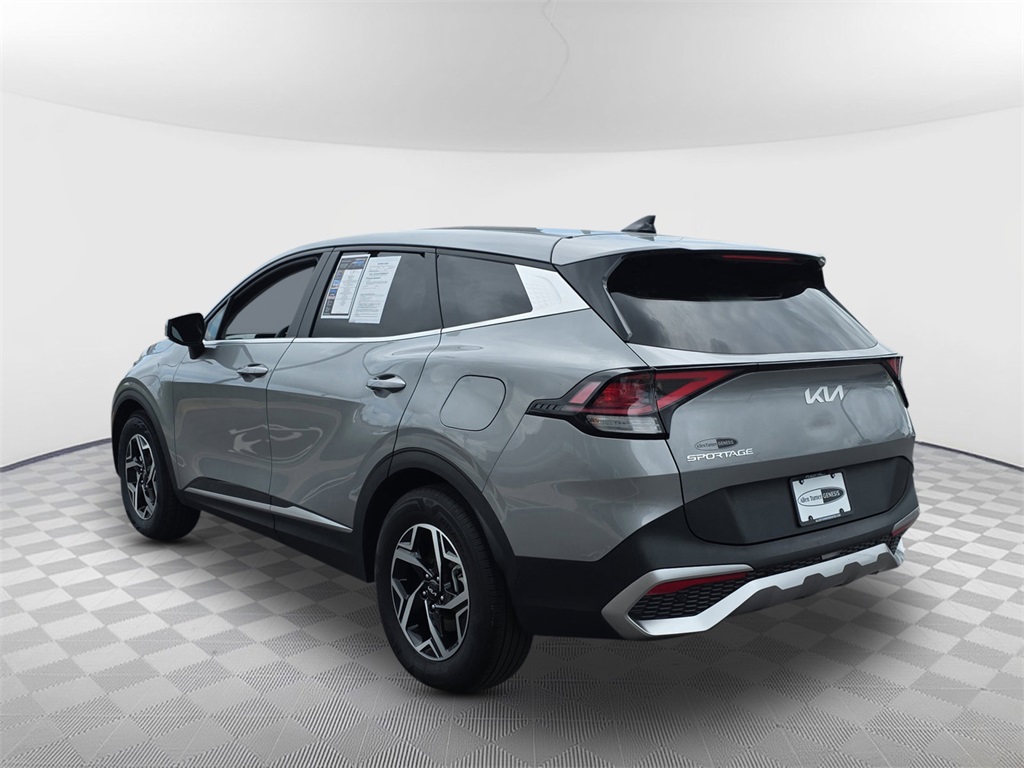Vehicle image 5 of 26