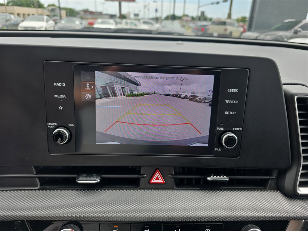 Vehicle image 12 of 26