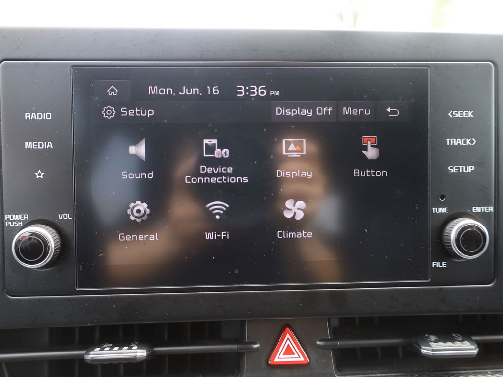 Vehicle image 24 of 39