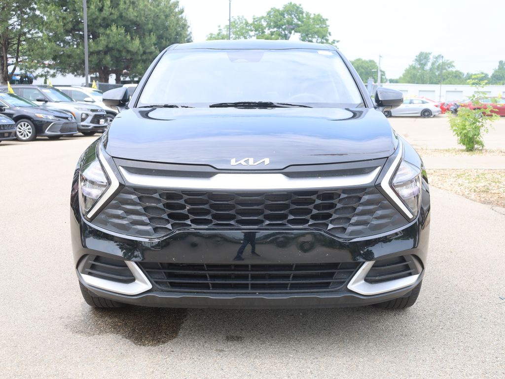 Vehicle image 2 of 39