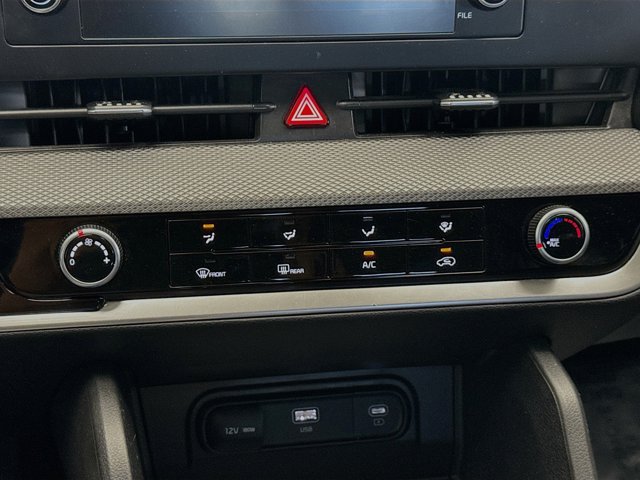 2023 Kia Sportage LX Image 17 of 17
