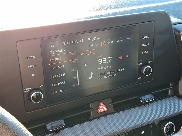 2023 Kia Sportage LX Image 16 of 30