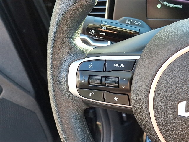 2023 Kia Sportage LX Image 25 of 30