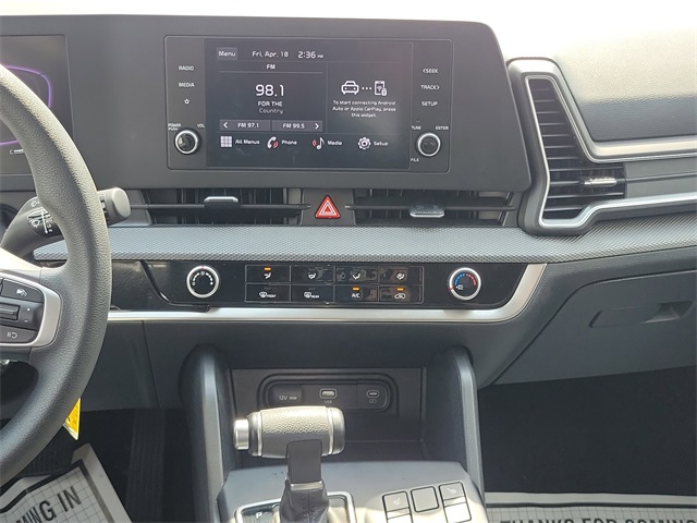 Vehicle image 20 of 27
