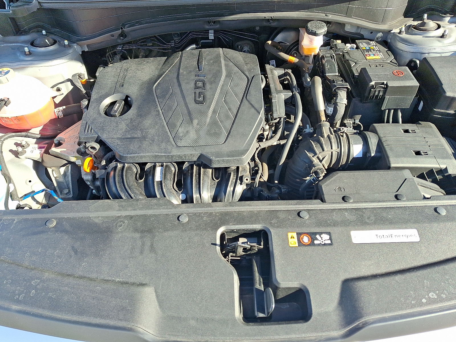 2023 Kia Sportage LX Image 8 of 30