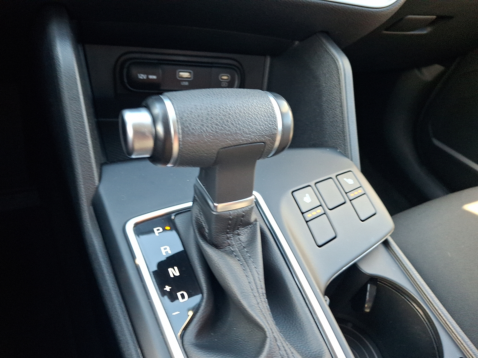 2023 Kia Sportage LX Image 29 of 30