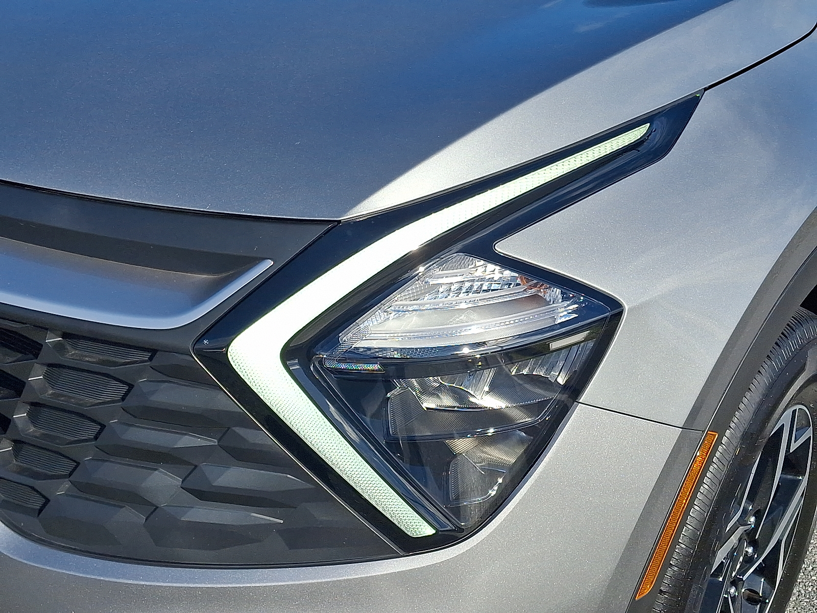 2023 Kia Sportage LX Image 25 of 30