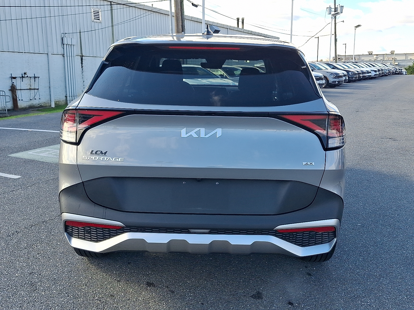 2023 Kia Sportage LX Image 5 of 30