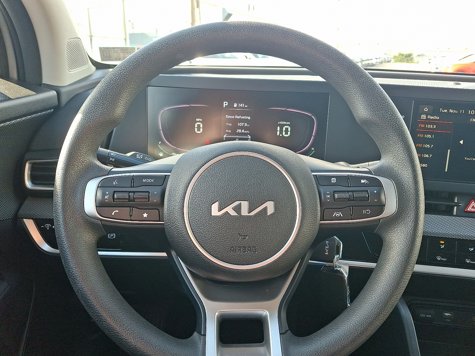 2023 Kia Sportage LX Image 14 of 30