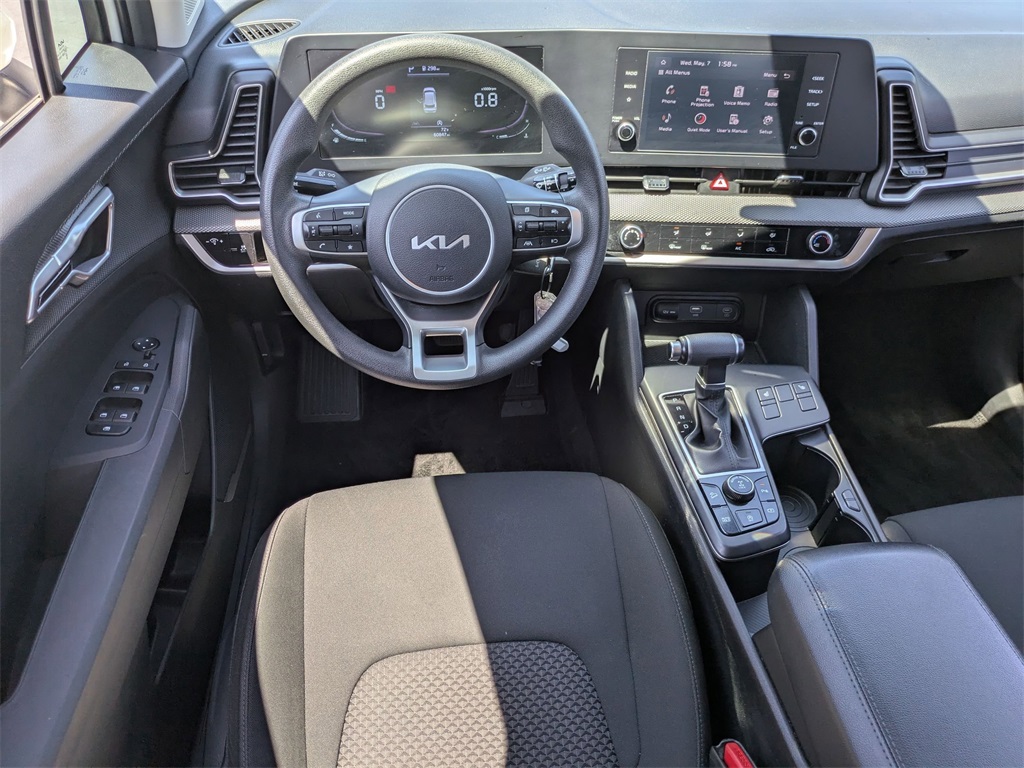 Vehicle image 24 of 30