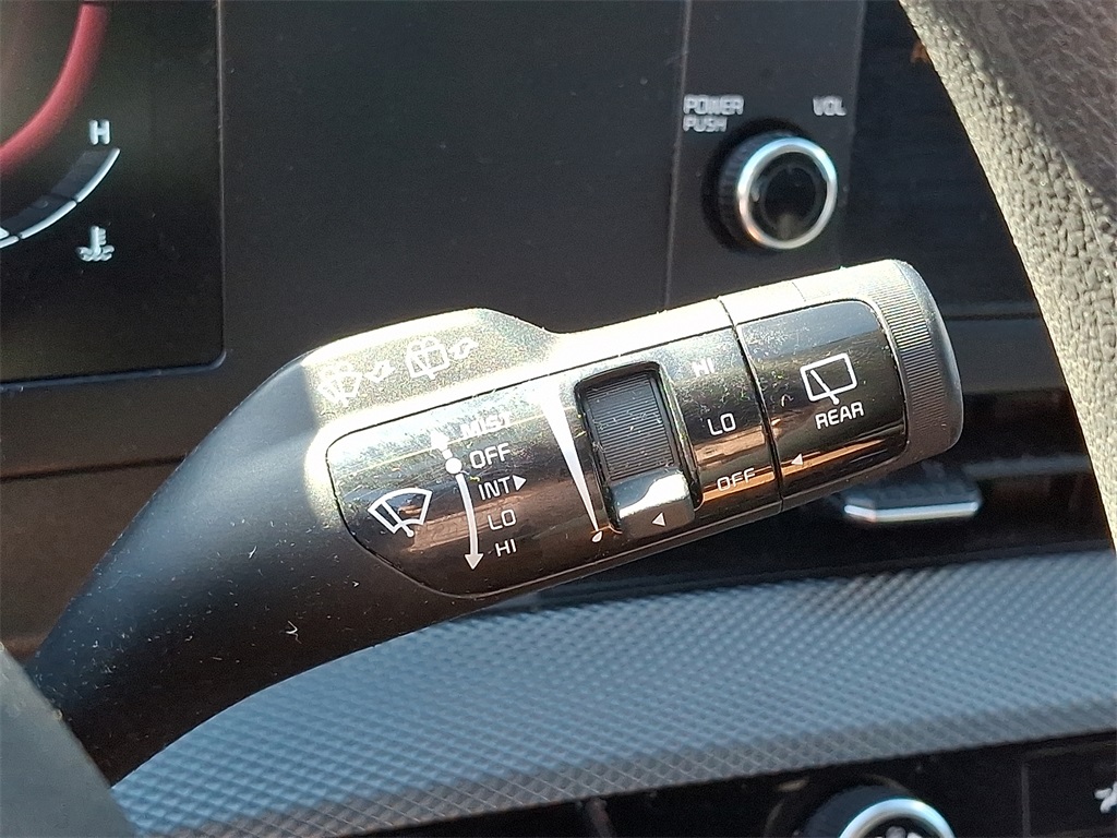 2023 Kia Sportage LX Image 19 of 30